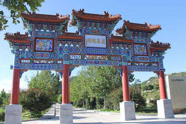 🌸中国军视网 【2024澳门精准正版资料大全】-万宁公墓在北京的哪里？环境怎么样？