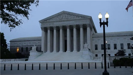 美国民主党众议员提出弹劾两名最高法院大法官的动议